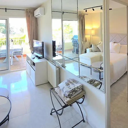 Apartment Sensu At Carihuela Park Palace Luxury Luxury One Bedroom With Pool And Private Parking By Namaste Elite Torremolinos